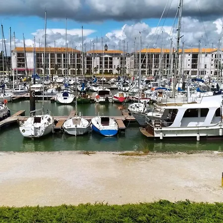 Tres Bel 2 Etoiles Avec Vue Sur Le Port Apartment Rochefort (Charente-Maritime)