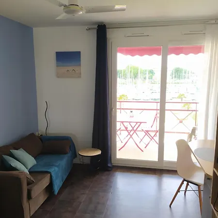 Tres Bel 2 Etoiles Avec Vue Sur Le Port Apartment Rochefort (Charente-Maritime)