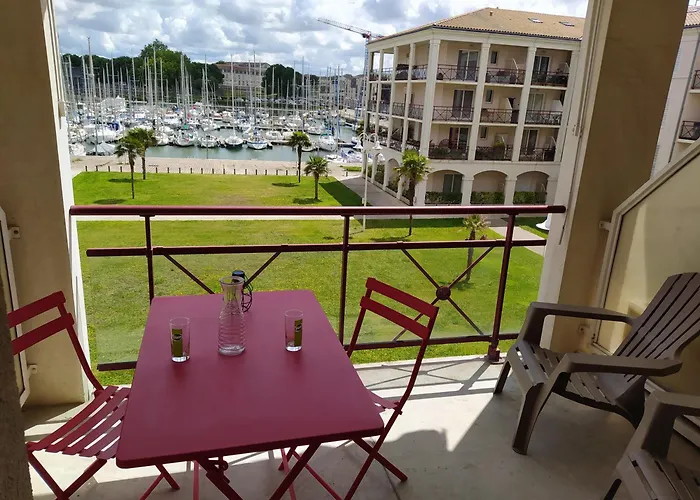 Très Bel 2 étoiles Avec Vue Sur Le Port * Rochefort